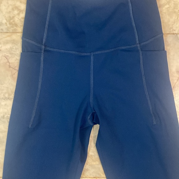 Baleaf leggings with side pockets - Picture 2 of 5